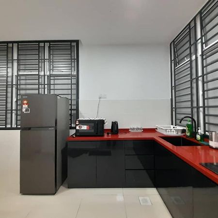 Desaru Melati Homestay Netflix Wifi Bandar Penawar Екстер'єр фото